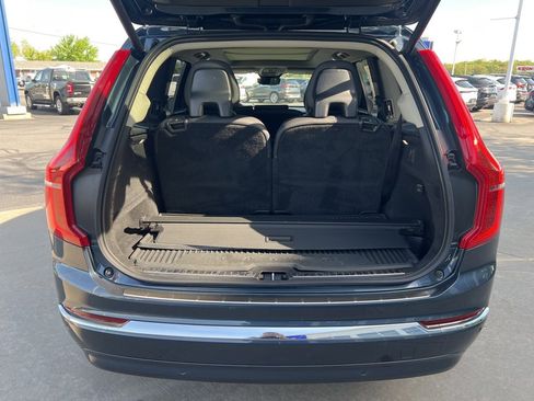 Certified 2023 Volvo XC90 T8 Ultimate w/ Protection Package Premier image 34