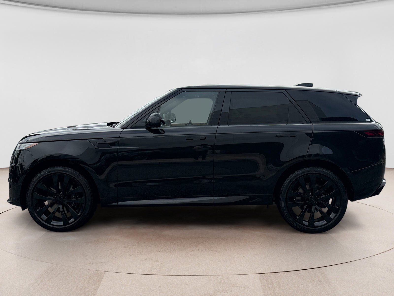 New 2027 Land Rover Range Rover Sport Dynamic SE AWD/4WD image 2