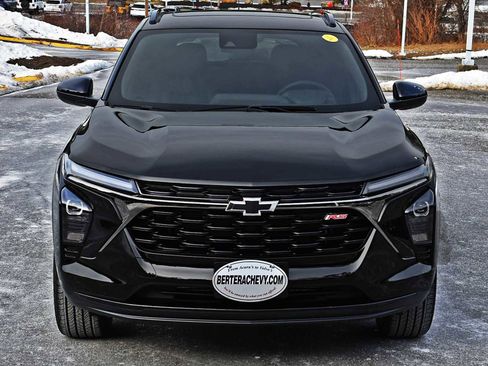 New 2026 Chevrolet Trax RS w/ Sunroof Package image 5