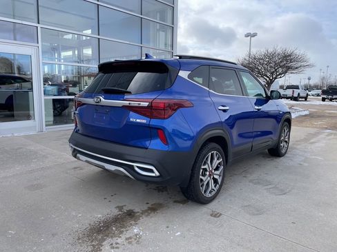 Used 2021 Kia Seltos SX w/ SX Sunroof Package image 5
