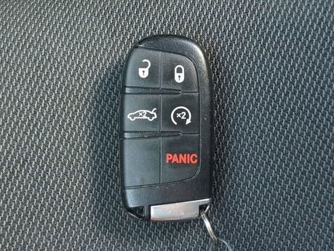 Used 2022 Dodge Charger SXT w/ Blacktop Package image 32