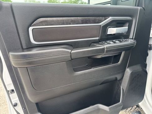 Used 2024 RAM 2500 Big Horn image 19