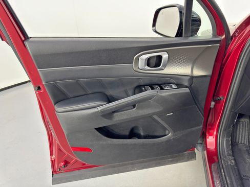 Used 2021 Kia Sorento SX image 40