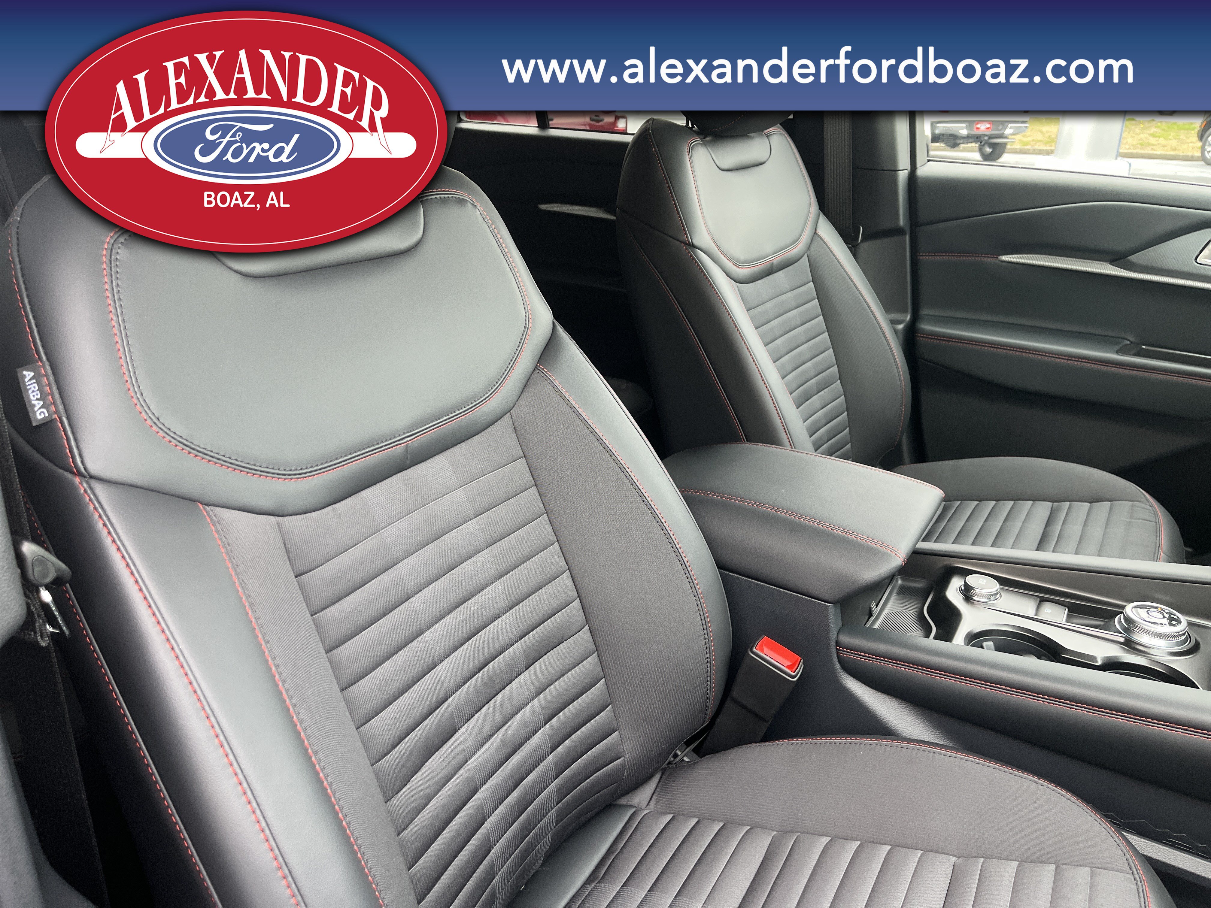 New 2026 Ford Explorer ST-Line RWD image 17