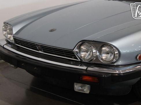 Used 1990 Jaguar XJS V12 Convertible RWD image 36