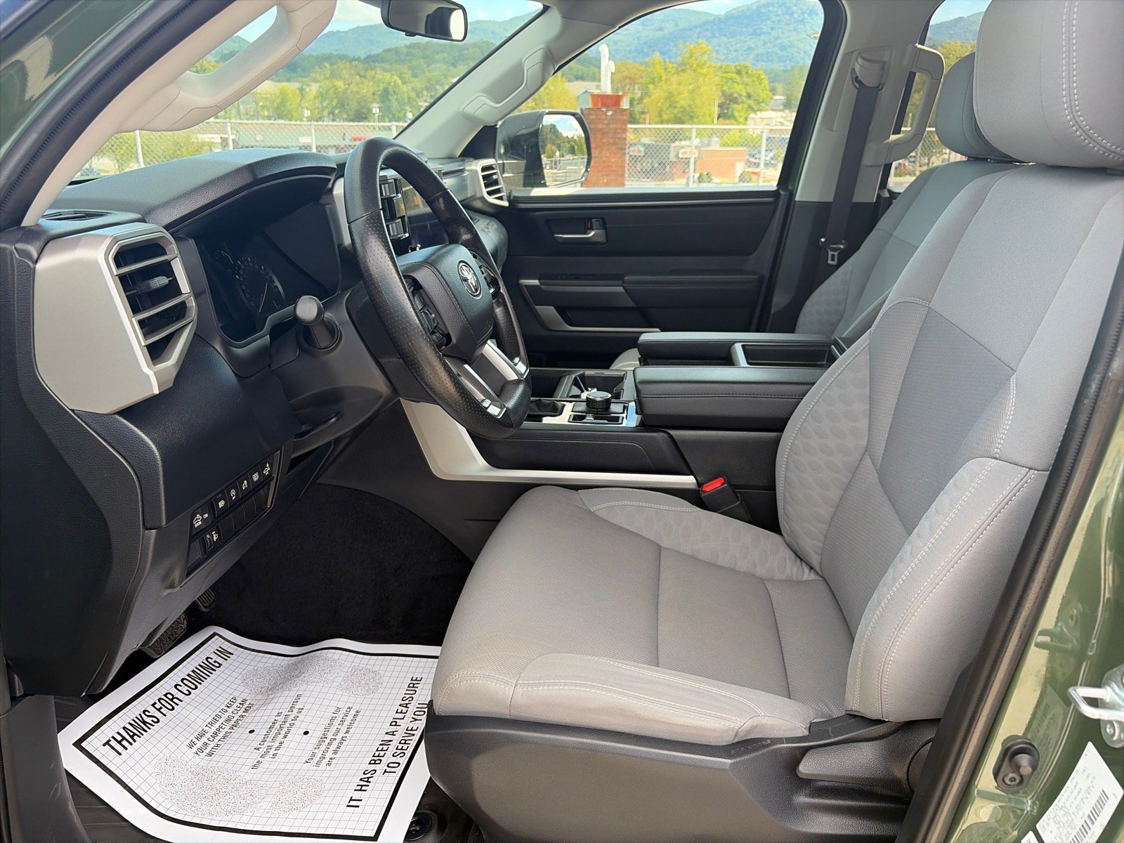 Used 2023 Toyota Tundra SR5 w/ SR5 Convenience Package AWD/4WD image 18