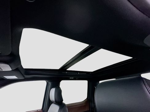 Used 2023 Ford F150 Lariat w/ Equipment Group 502A High image 13