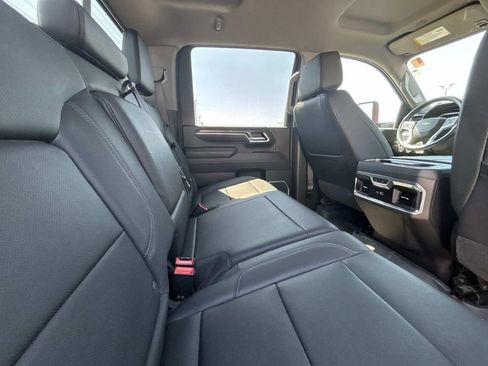 Used 2024 Chevrolet Silverado 2500 LTZ w/ LTZ Premium Package AWD/4WD image 11