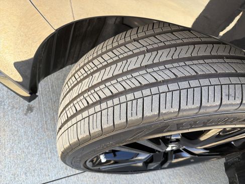 Used 2026 Acura Integra A-Spec image 13