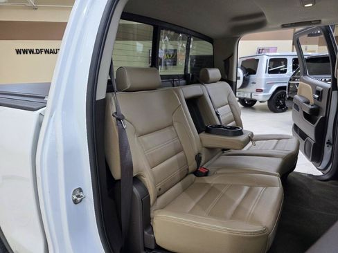 Used 2017 GMC Sierra 1500 Denali AWD/4WD image 21