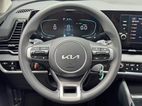 Used 2024 Kia Sportage LX AWD/4WD image 18
