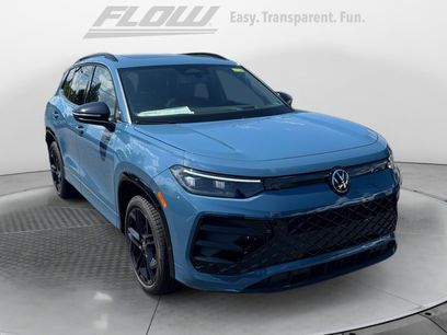 New 2025 Volkswagen Tiguan SE R-Line