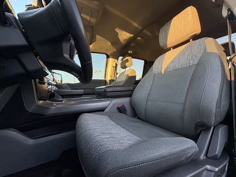 Certified 2022 Ford F150 Lightning XLT image 19