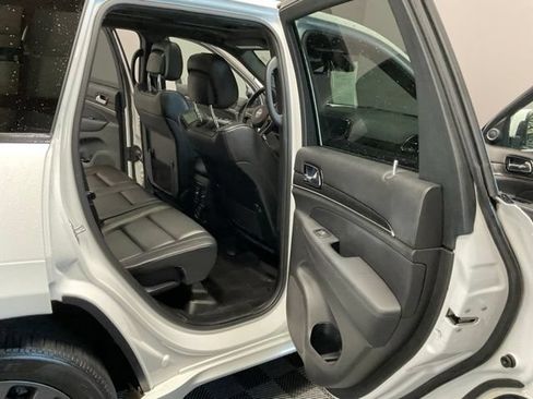 Used 2019 Jeep Grand Cherokee High Altitude AWD/4WD image 20