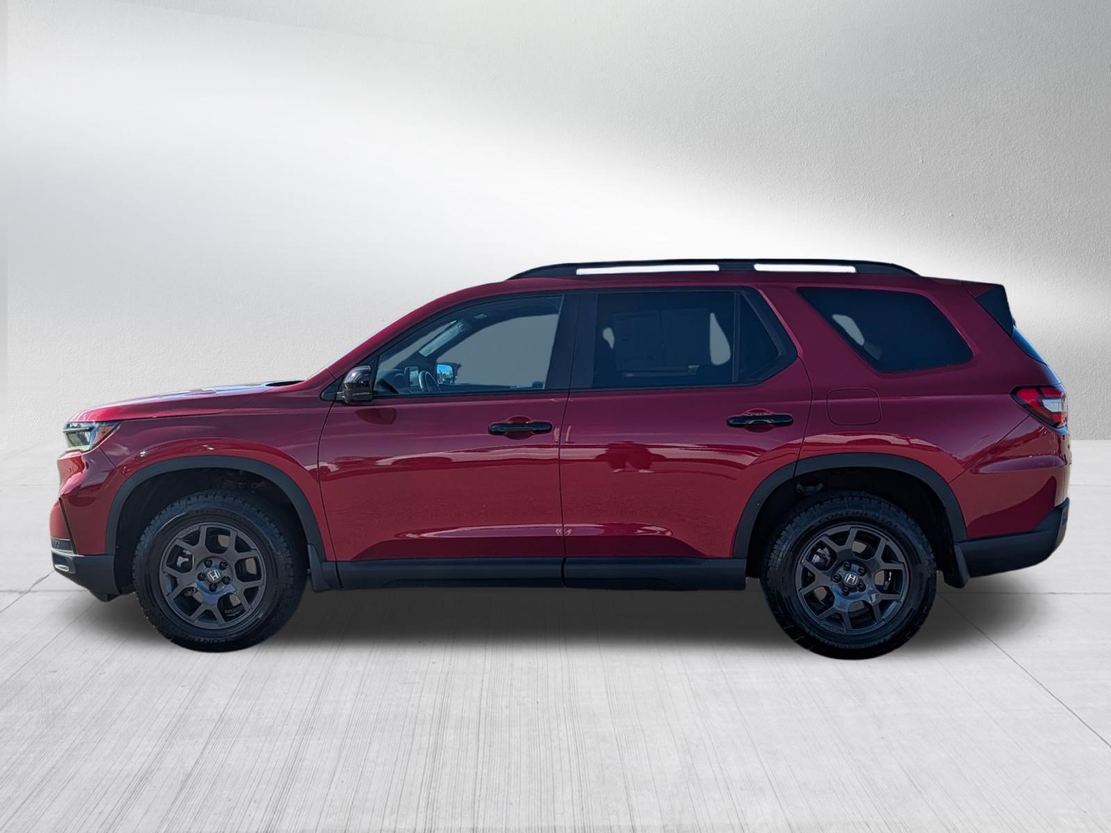 Used 2024 Honda Pilot TrailSport image 4