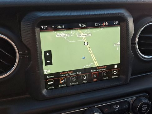 Used 2022 Jeep Gladiator Overland w/ Popular Equipment Package image 17