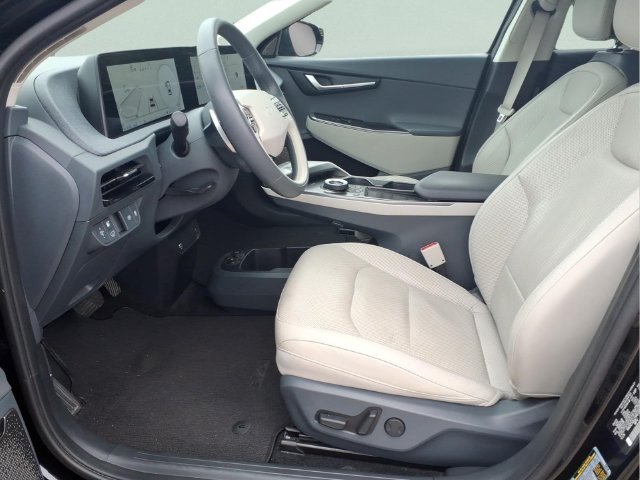 Used 2023 Kia EV6 Wind w/ Wind Technology Package AWD/4WD image 20