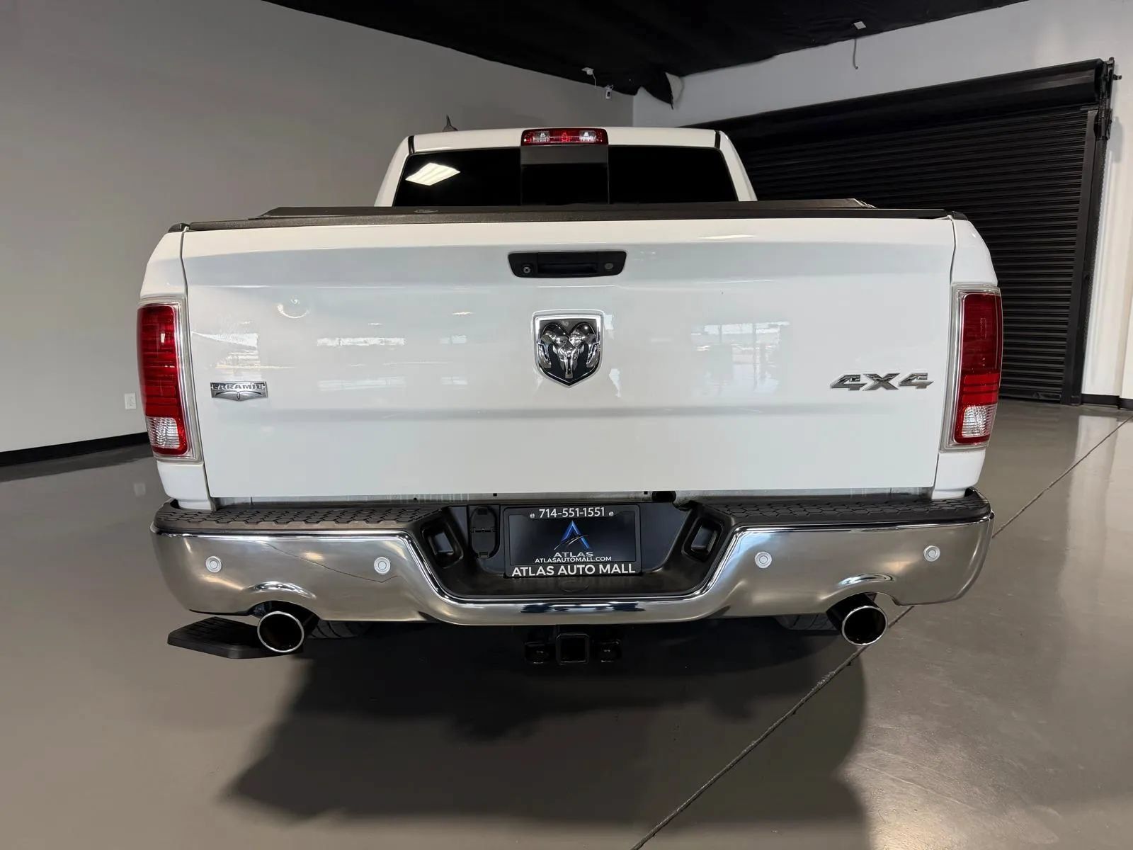 Used 2015 RAM 1500 Laramie w/ Convenience Group AWD/4WD image 5