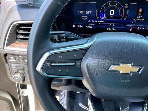 Used 2025 Chevrolet Tahoe LT AWD/4WD image 18