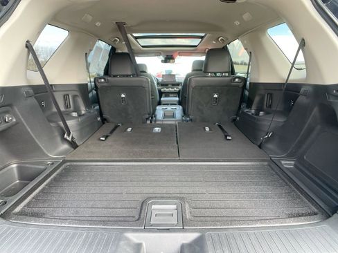 Used 2024 Honda Pilot Touring image 30