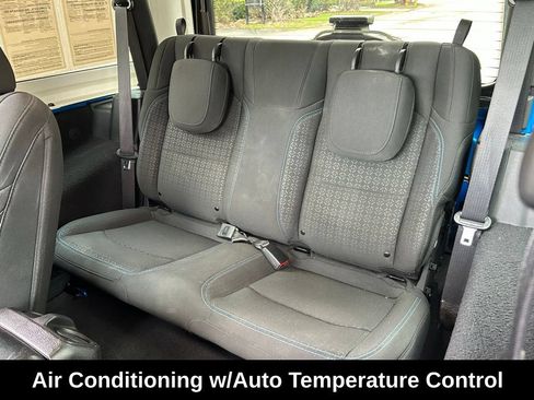 Certified 2021 Jeep Wrangler Sport AWD/4WD image 12