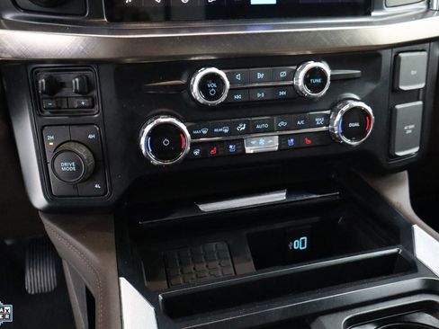 Used 2024 Ford F250 King Ranch AWD/4WD image 19