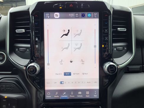 New 2025 RAM 2500 Big Horn image 23