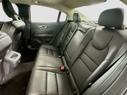 Used 2024 Volvo S60 B5 Plus FWD image 28
