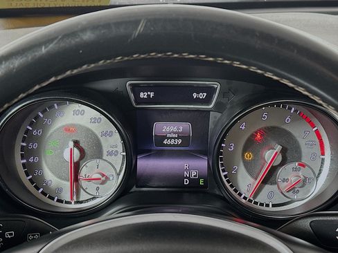 Used 2015 Mercedes-Benz GLA 250 4MATIC image 12