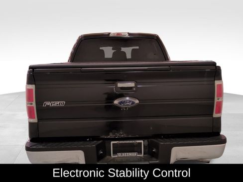 Used 2012 Ford F150 XLT w/ XTR Pkg image 5