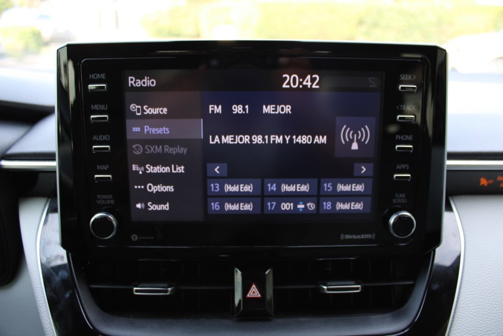 Used 2021 Toyota Corolla SE FWD image 14