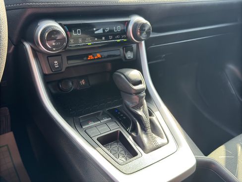 Used 2024 Toyota RAV4 XLE image 14