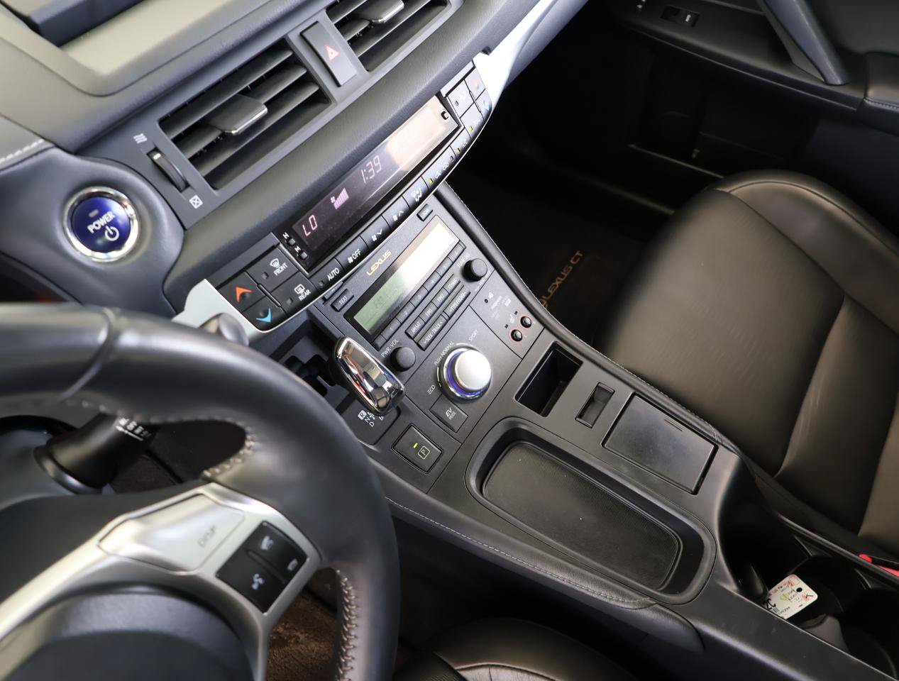 Used 2012 Lexus CT 200h Premium FWD image 39