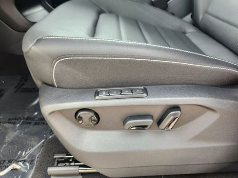 New 2026 Volkswagen Atlas Cross Sport SEL R-Line image 13