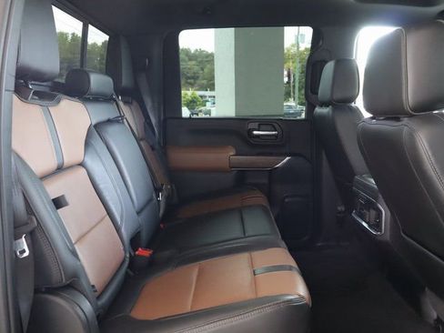 Used 2020 Chevrolet Silverado 3500 High Country w/ Technology Package image 46