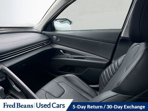 Used 2023 Hyundai Elantra Limited image 25