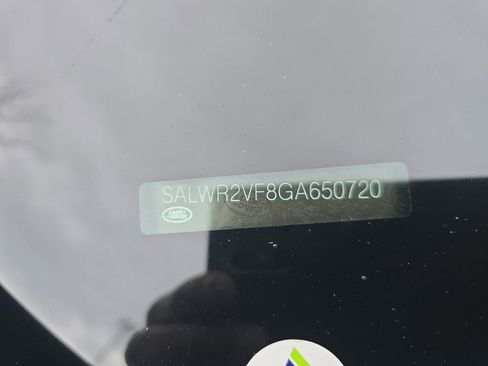 Used 2016 Land Rover Range Rover Sport HSE image 38