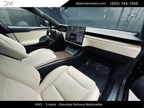 Used 2022 Tesla Model S AWD/4WD image 18