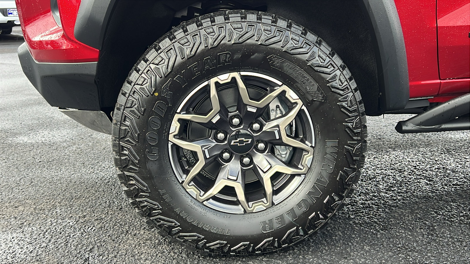 New 2026 Chevrolet Colorado ZR2 w/ Technology Package AWD/4WD image 12