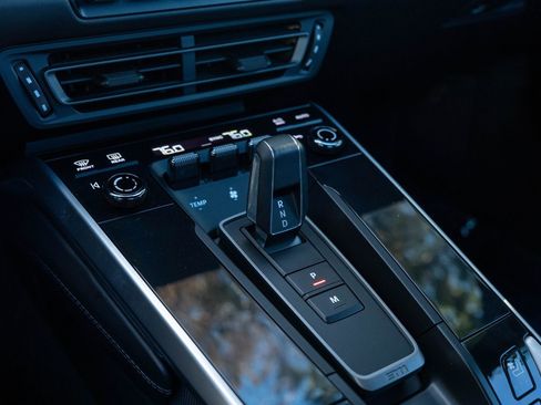 Certified 2021 Porsche 911 Turbo S image 32