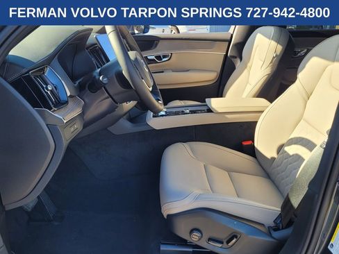 New 2026 Volvo XC90 T8 Plus w/ Protection Package Premier AWD/4WD image 13