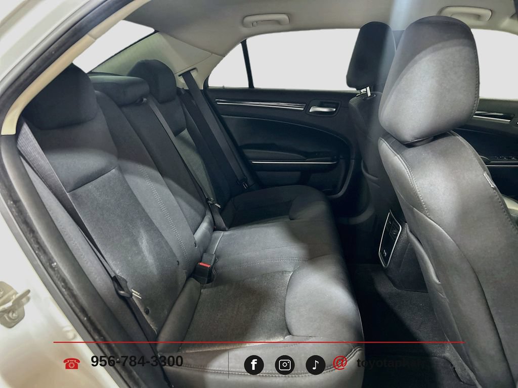 Used 2023 Chrysler 300 Touring w/ Sport Appearance Package RWD image 24