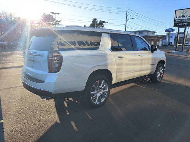 Used 2024 Chevrolet Suburban High Country AWD/4WD image 8