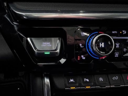 Certified 2024 GMC Sierra 1500 Denali w/ Technology Package image 22