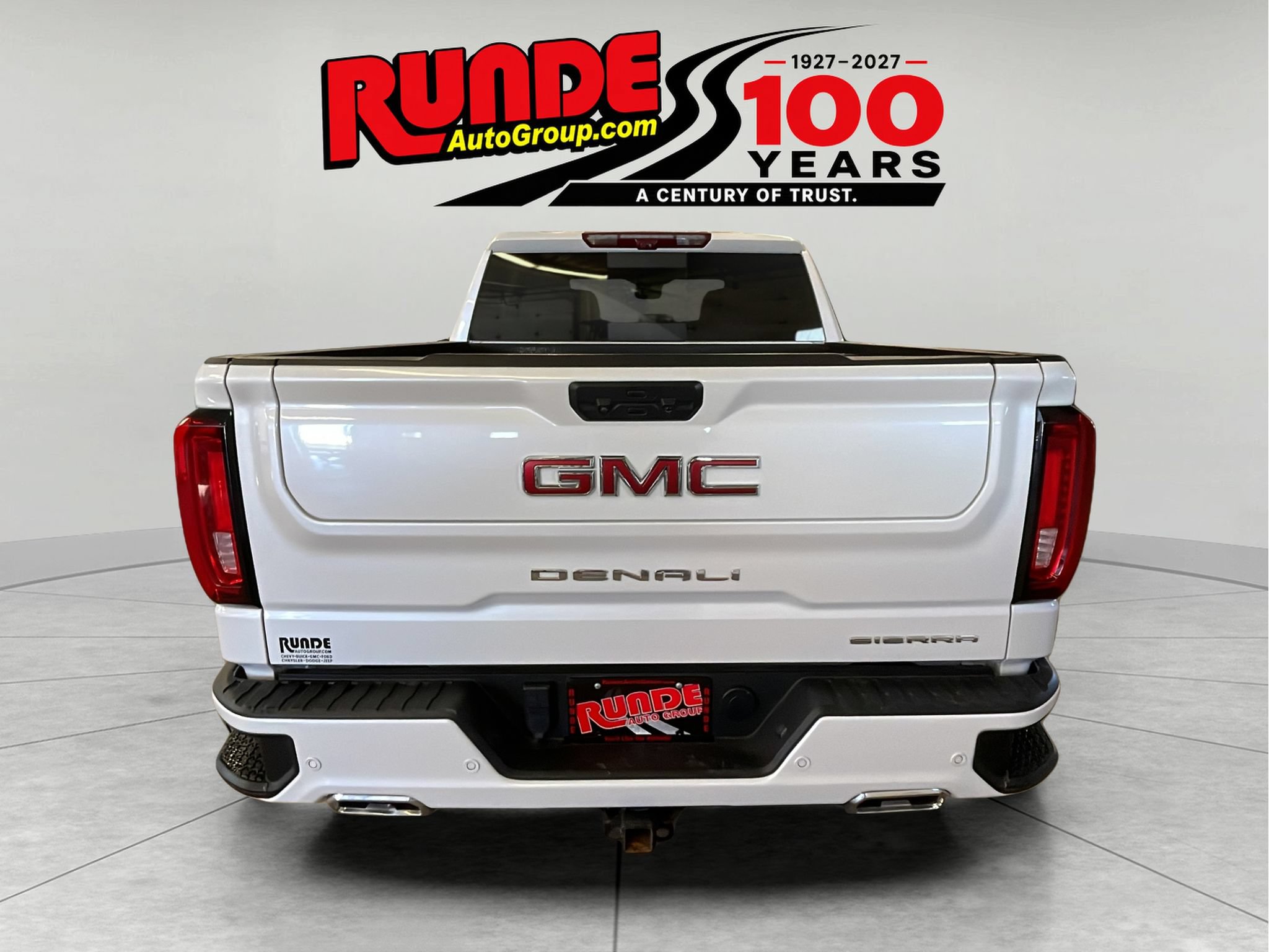 Used 2023 GMC Sierra 1500 Denali w/ Denali Reserve Package AWD/4WD image 4