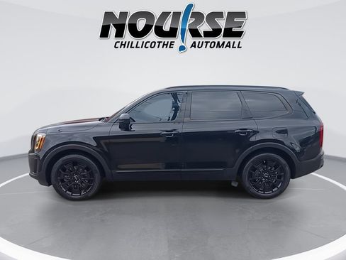 Used 2022 Kia Telluride SX w/ Nightfall Edition Package image 5