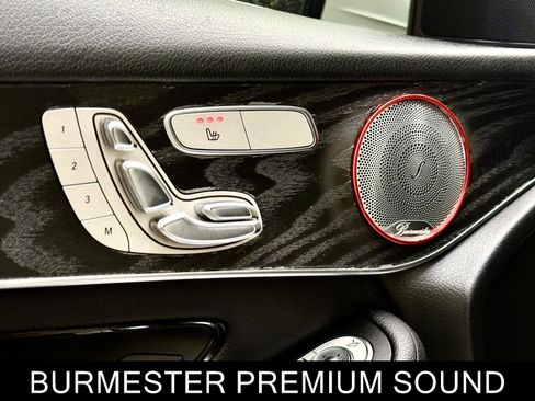 Used 2018 Mercedes-Benz GLC 300 4MATIC image 13