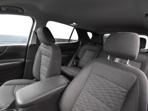 Used 2019 Chevrolet Equinox LT image 14