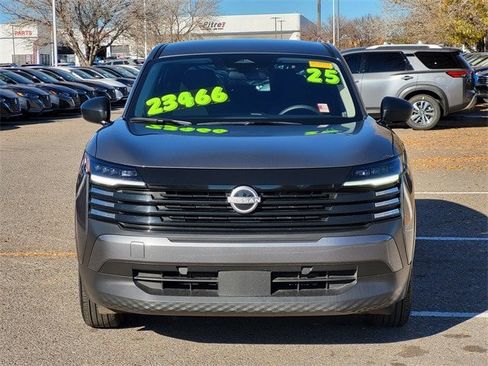 Used 2025 Nissan Kicks S image 9