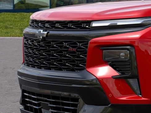 New 2027 Chevrolet Traverse RS w/ LPO, Floor Liner Package AWD/4WD image 20